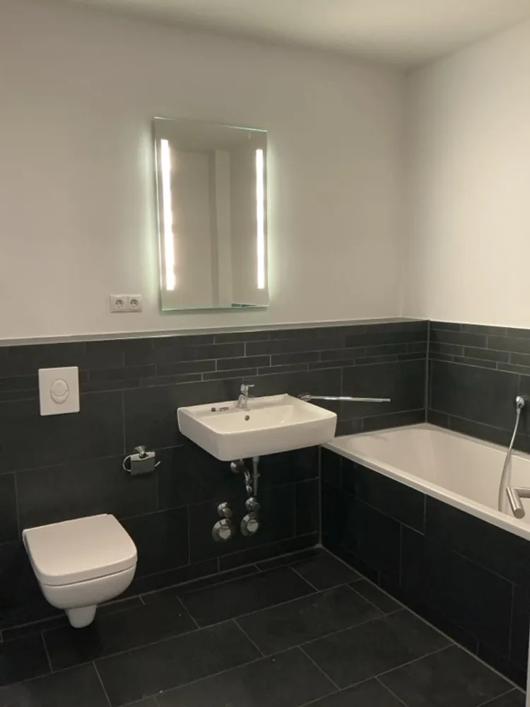 2 Zimmer Wohnung mit 78 m² in Berlin – Bild 7