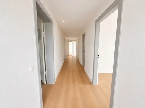 4 Zimmer Wohnung mit 125 m² in Luckenwalde – Bild 10