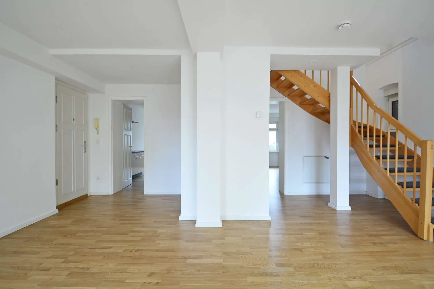 3 room apartment with 94 m² in Berlin – Photo 11