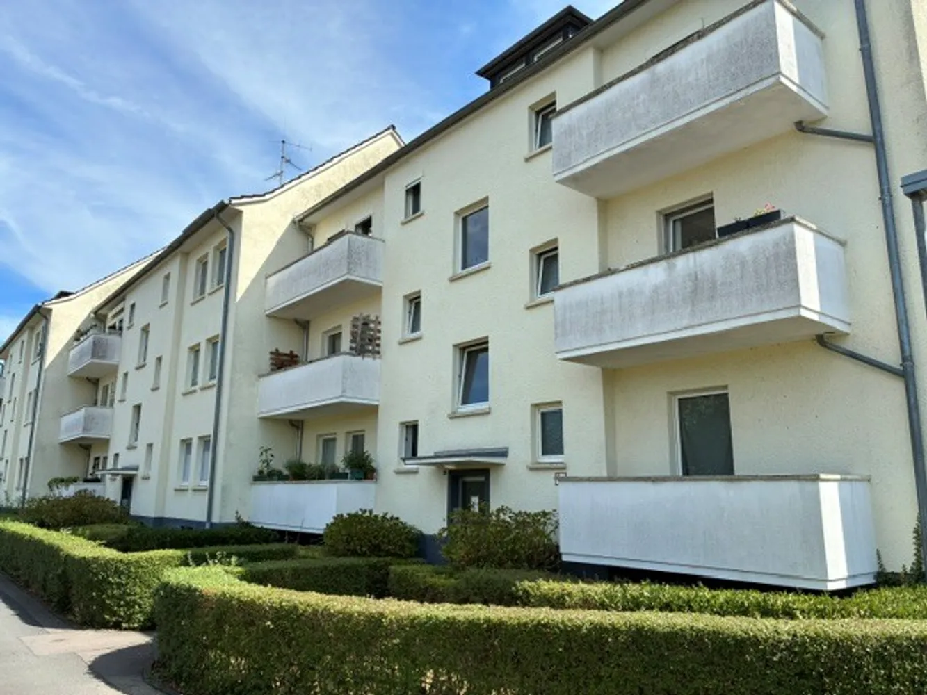 2 Zimmer Wohnung mit 48 m² in Köln – Bild 1