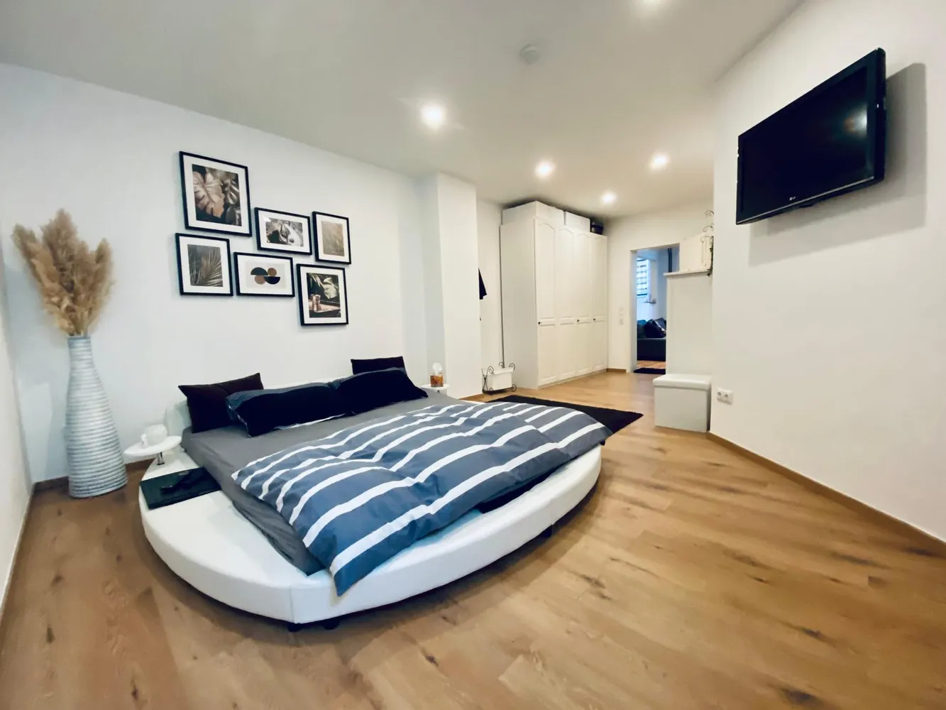 2 Zimmer Wohnung mit 64 m² in Köln – Bild 9