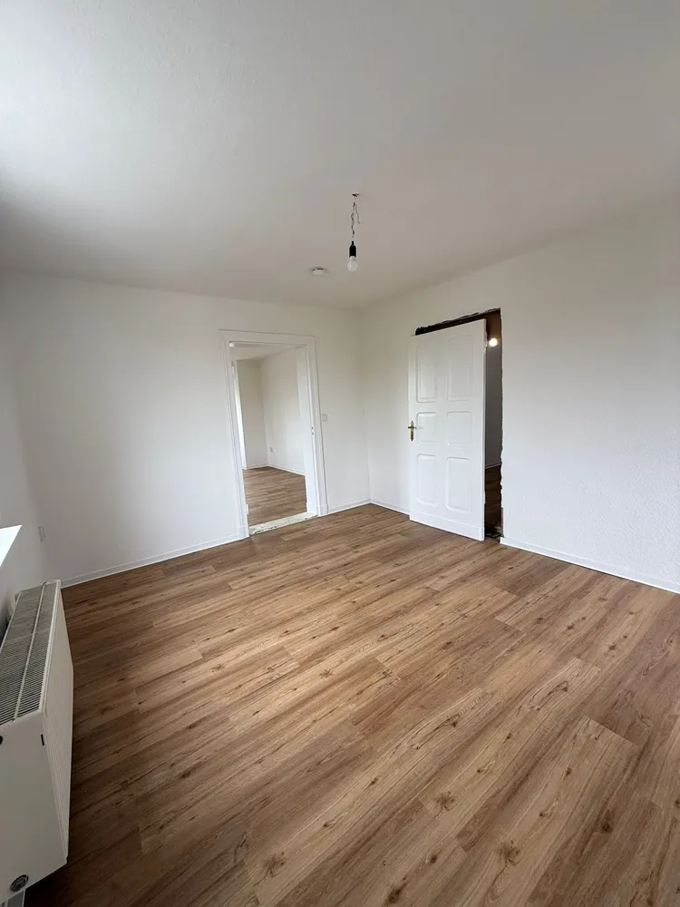 3 Zimmer Wohnung mit 95 m² in Königs Wusterhausen – Bild 1