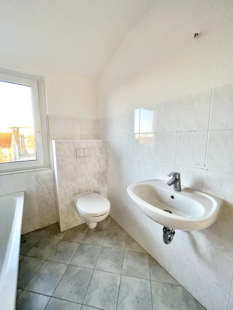 3 Zimmer Wohnung mit 57 m² in Bitterfeld-Wolfen – Bild 8