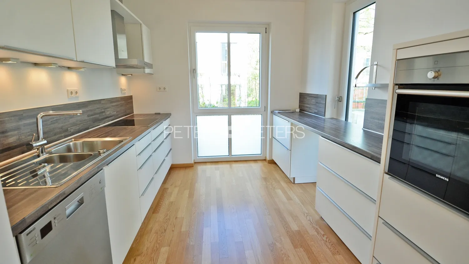 4 Zimmer Wohnung mit 165 m² in Hamburg – Bild 7