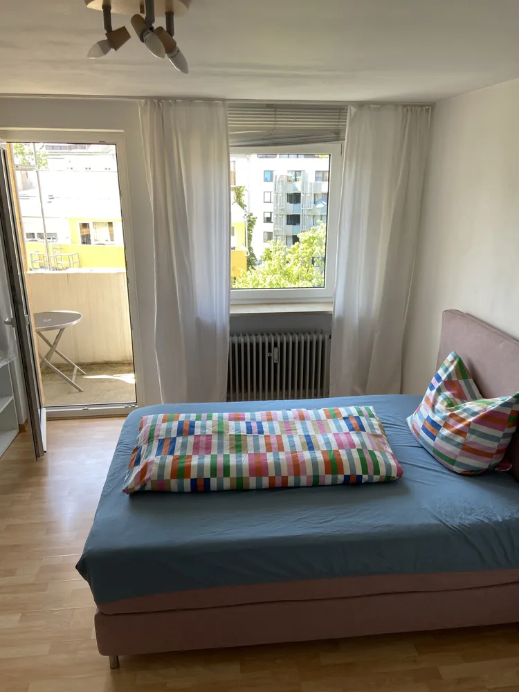 1 room apartment with 27 m² in Munich – Photo 4