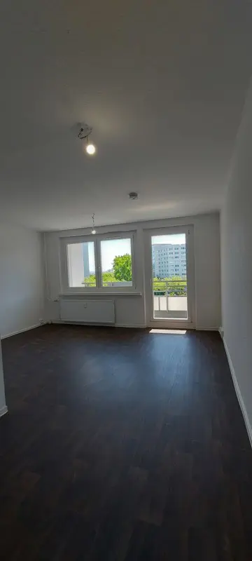 3 Zimmer Wohnung mit 80 m² in Dresden – Bild 1