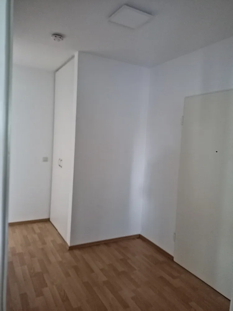 3 Zimmer Wohnung mit 95 m² in Hannover – Bild 2