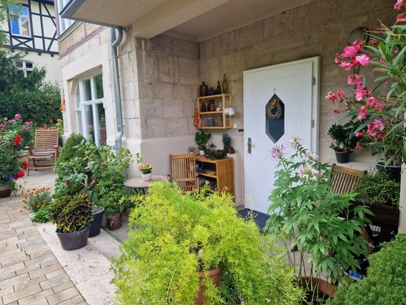 3 Zimmer Wohnung mit 130 m² in Erfurt – Bild 2