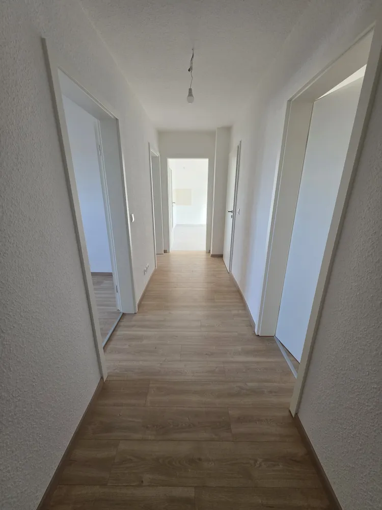3 Zimmer Wohnung mit 53 m² in Bitterfeld-Wolfen – Bild 2