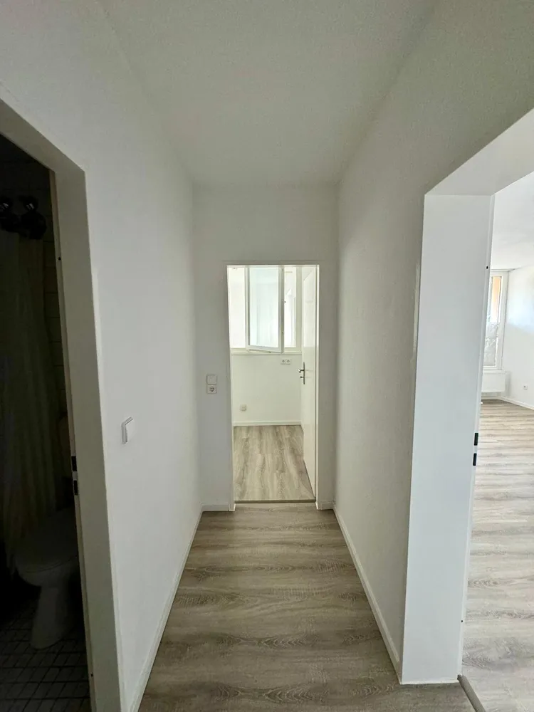 2 Zimmer Wohnung mit 49 m² in Hannover – Bild 2