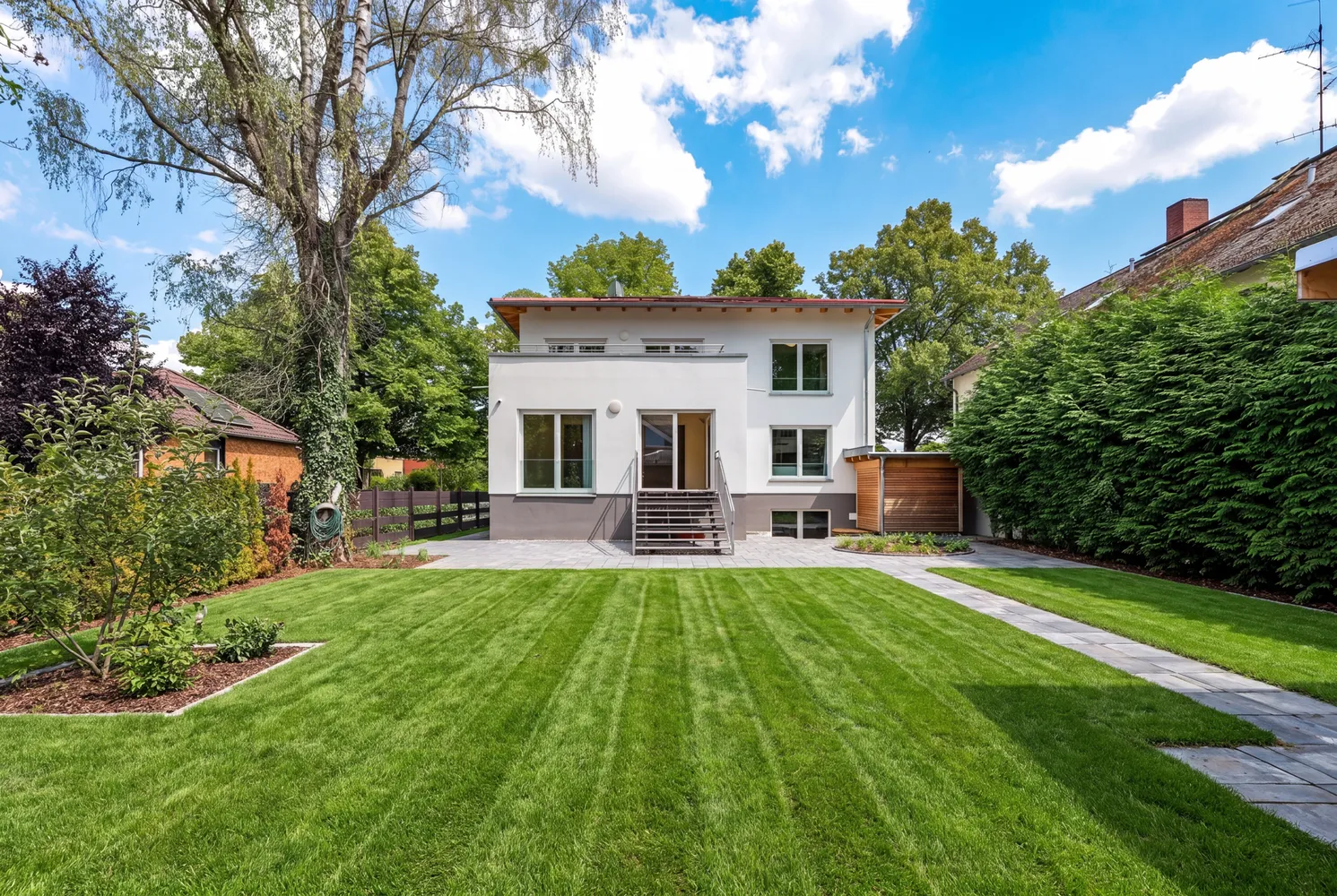 9 Zimmer Haus mit 290 m² in Berlin – Bild 5