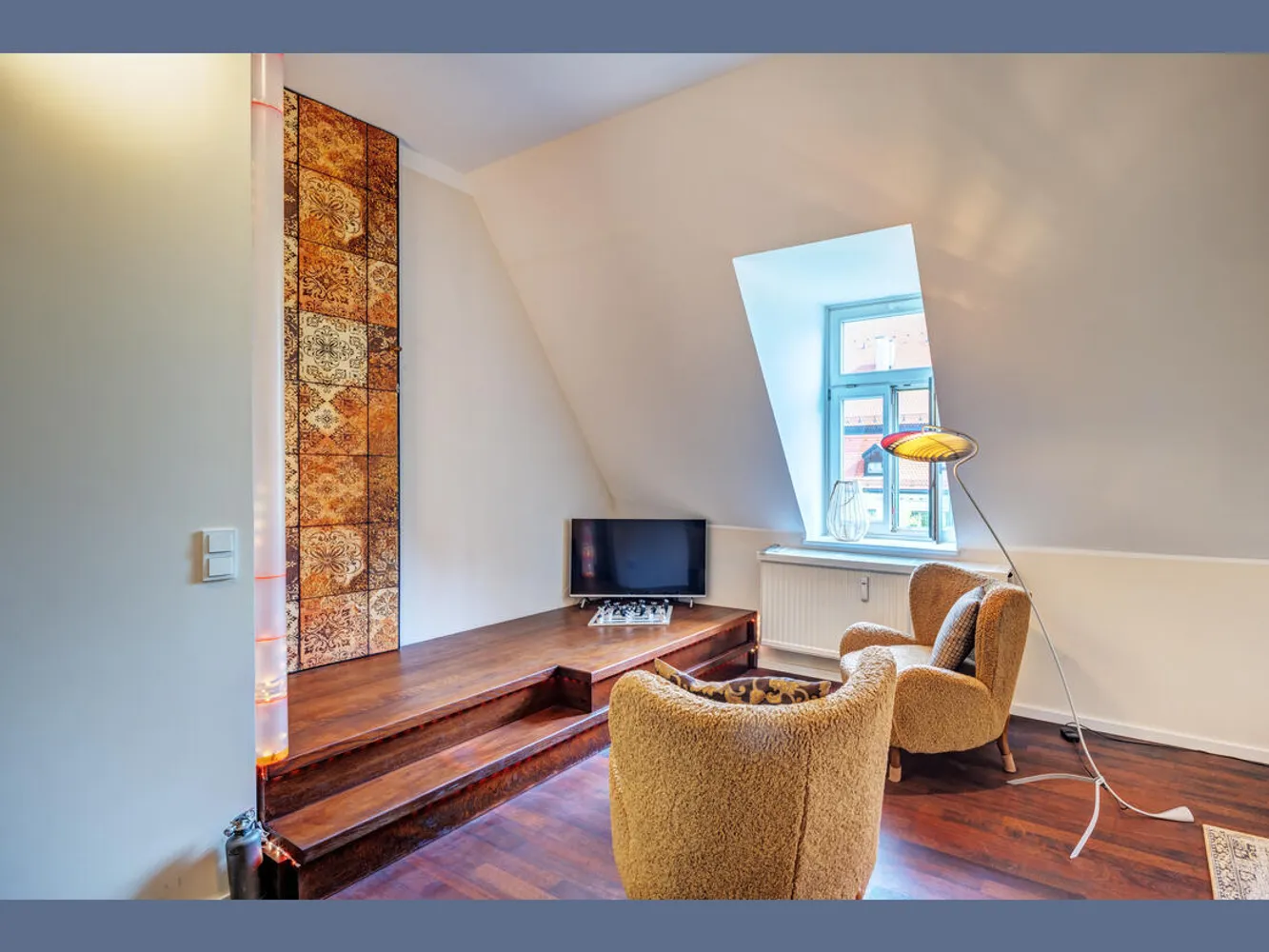 3 Zimmer Wohnung mit 120 m² in München – Bild 2
