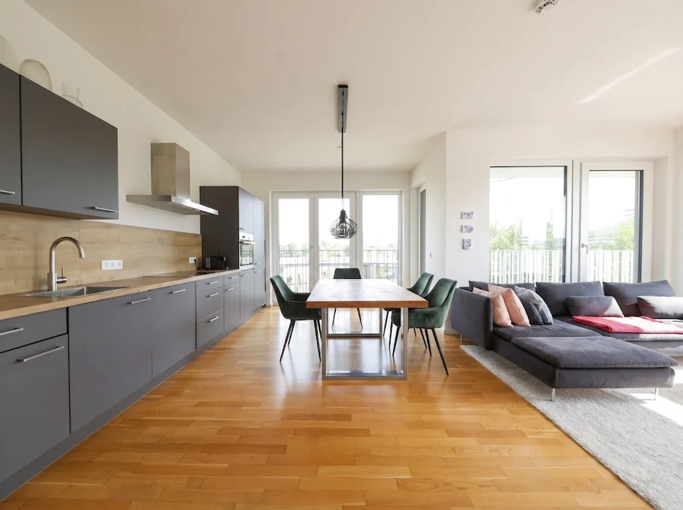 3 Zimmer Wohnung mit 92 m² in Berlin – Bild 2