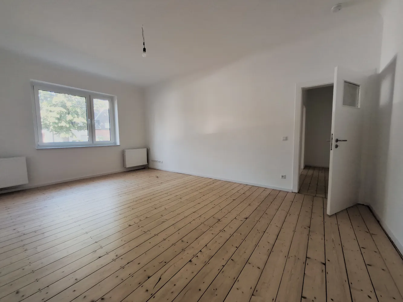 2 Zimmer Wohnung mit 79 m² in Düsseldorf – Bild 3