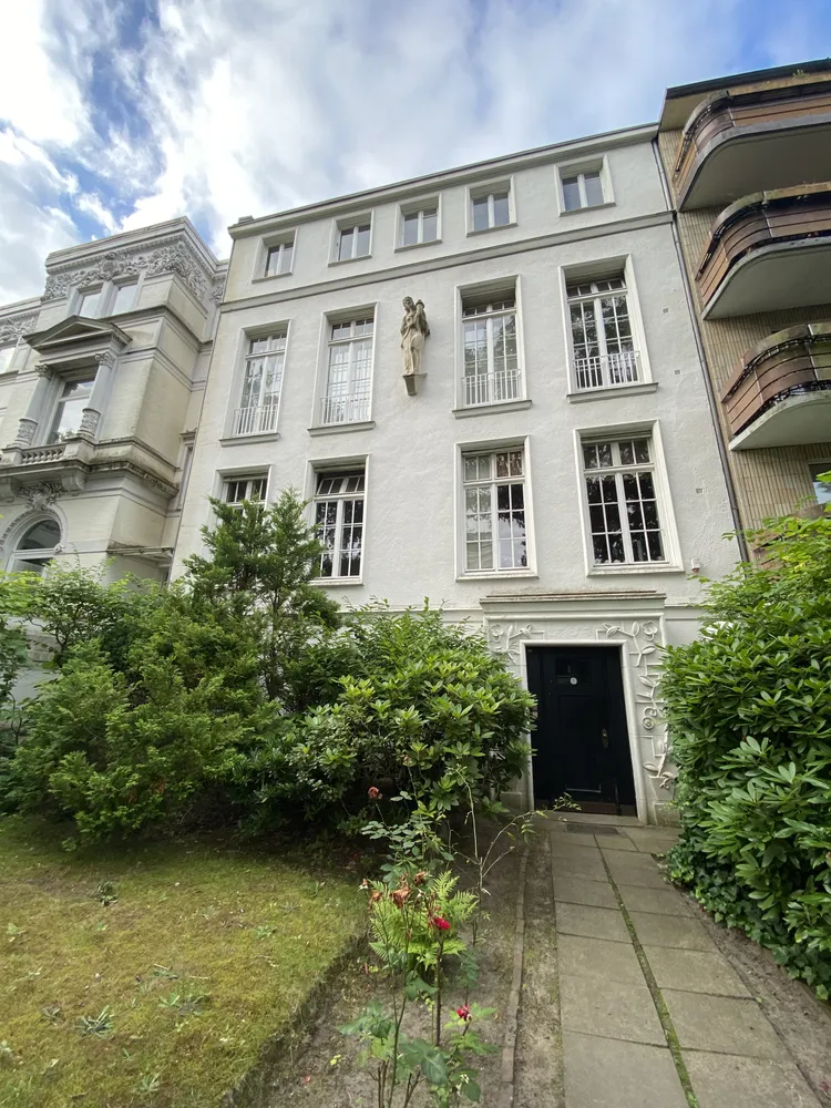 4 Zimmer Wohnung mit 126 m² in Hamburg – Bild 1