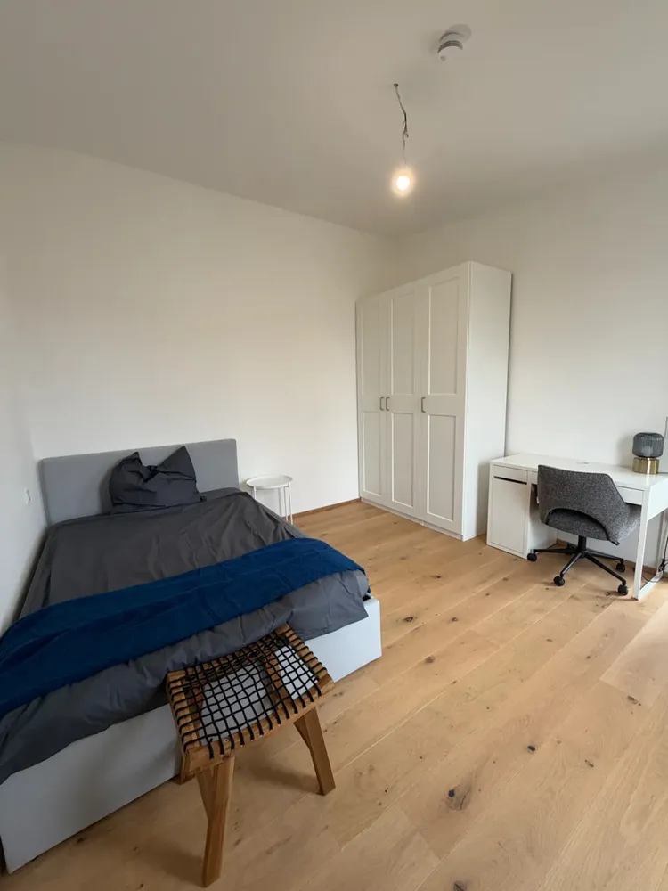 Shared room with 14 m² in Munich – Photo 3