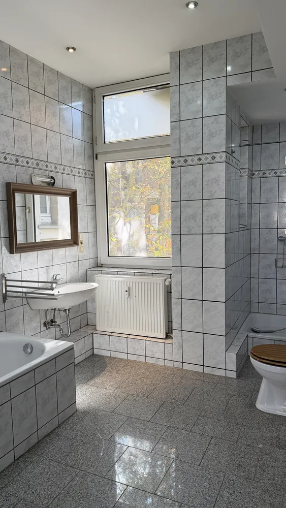 2 Zimmer Wohnung mit 75 m² in Duisburg – Bild 9
