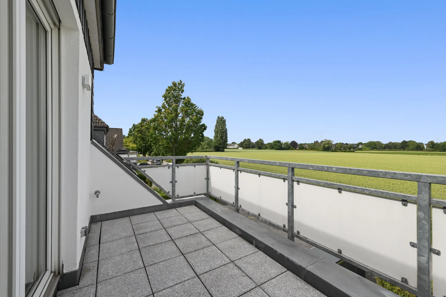 5 Zimmer Wohnung mit 175 m² in Düsseldorf – Bild 10
