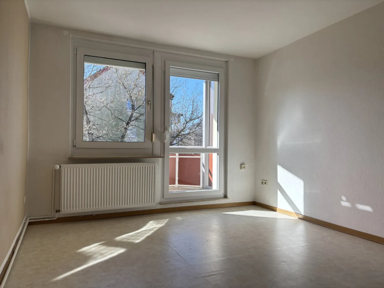1 Zimmer Wohnung mit 32 m² in Köthen – Bild 6