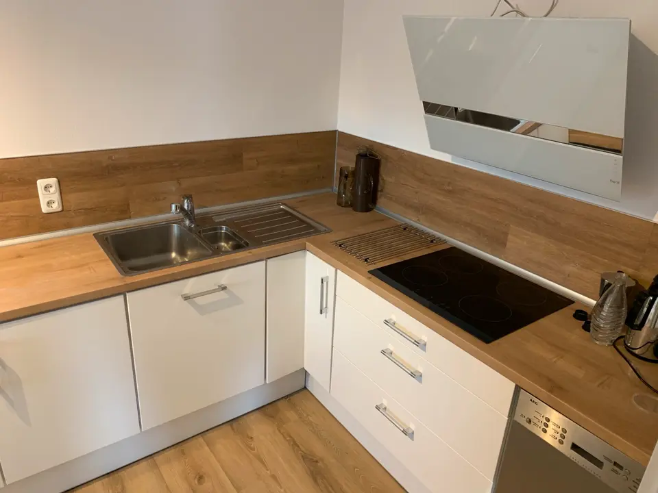7 Zimmer Wohnung mit 270 m² in Augsburg – Bild 3