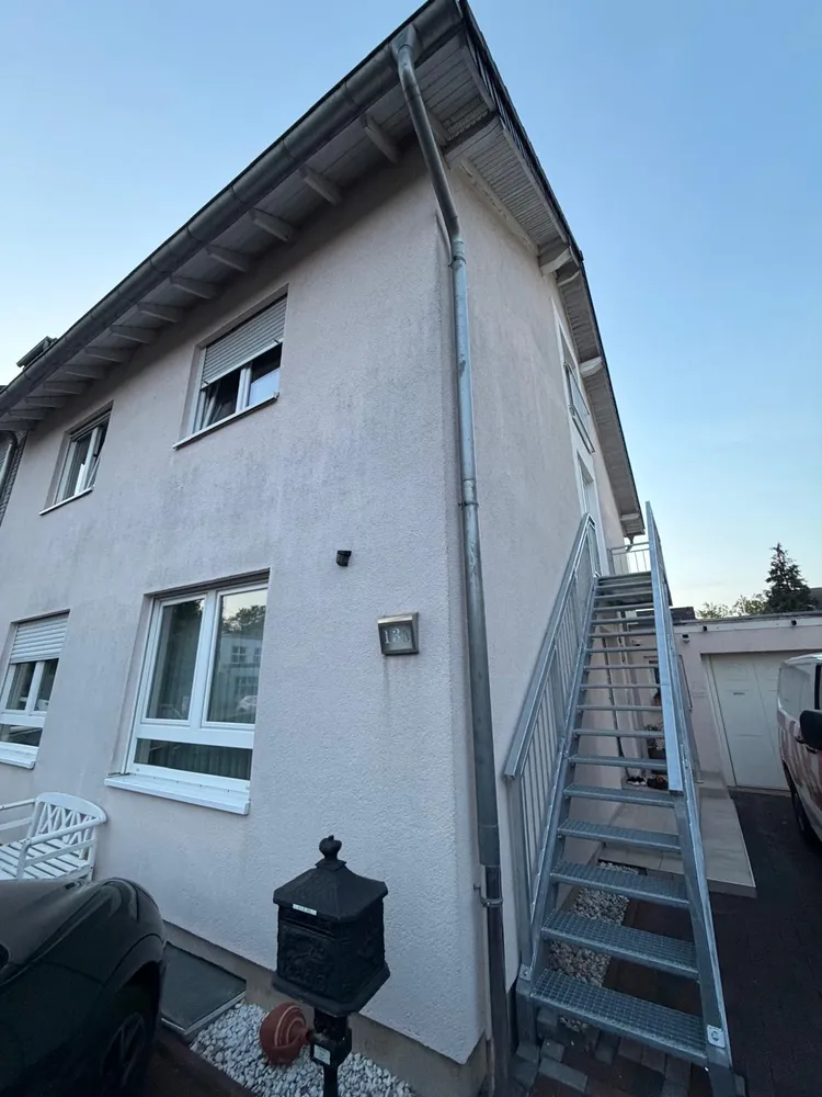 4 Zimmer Wohnung mit 116 m² in Köln – Bild 1