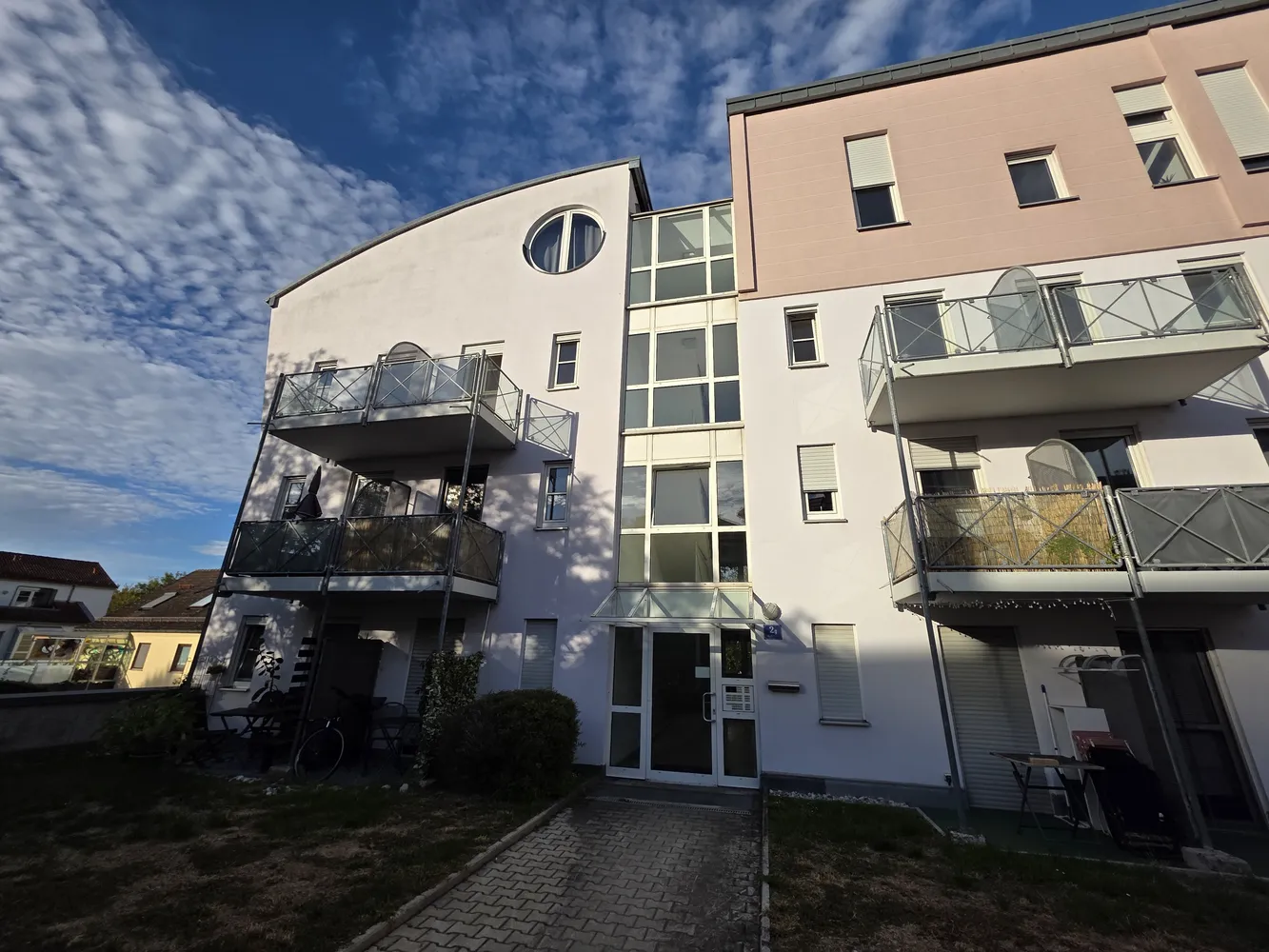 1 room apartment with 25 m² in Regensburg – Photo 8