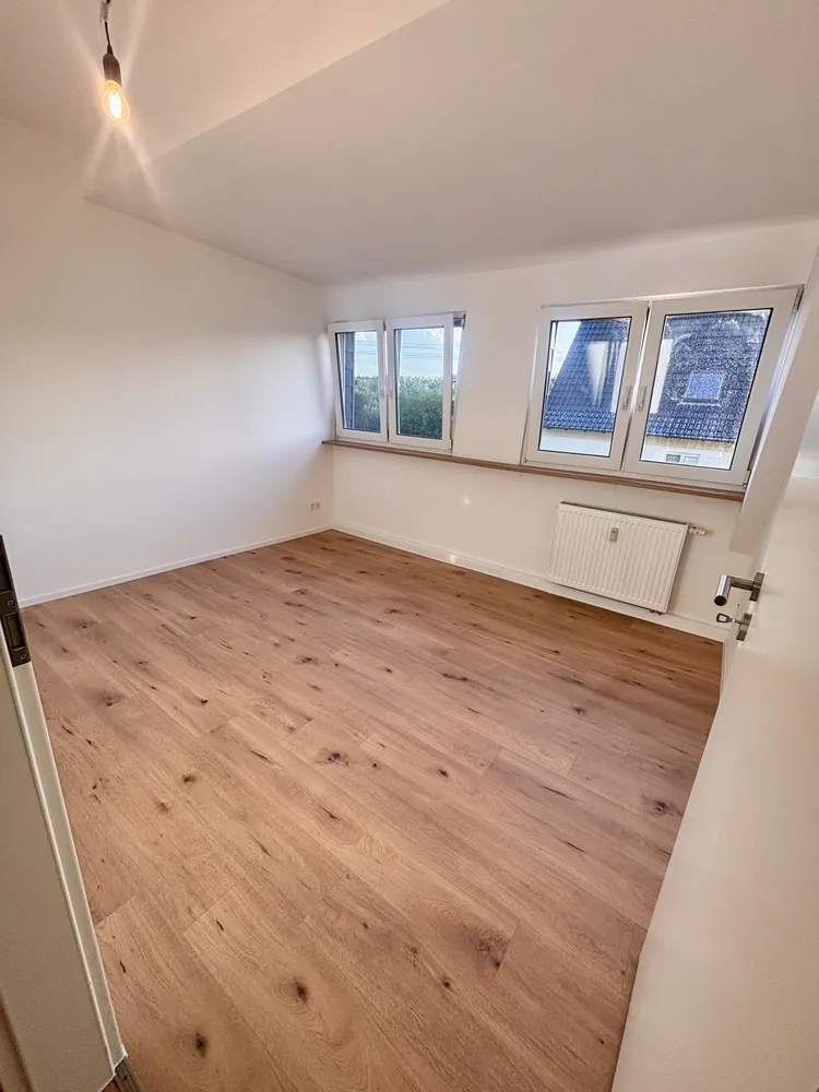 5 Zimmer Wohnung mit 115 m² in Dresden – Bild 11