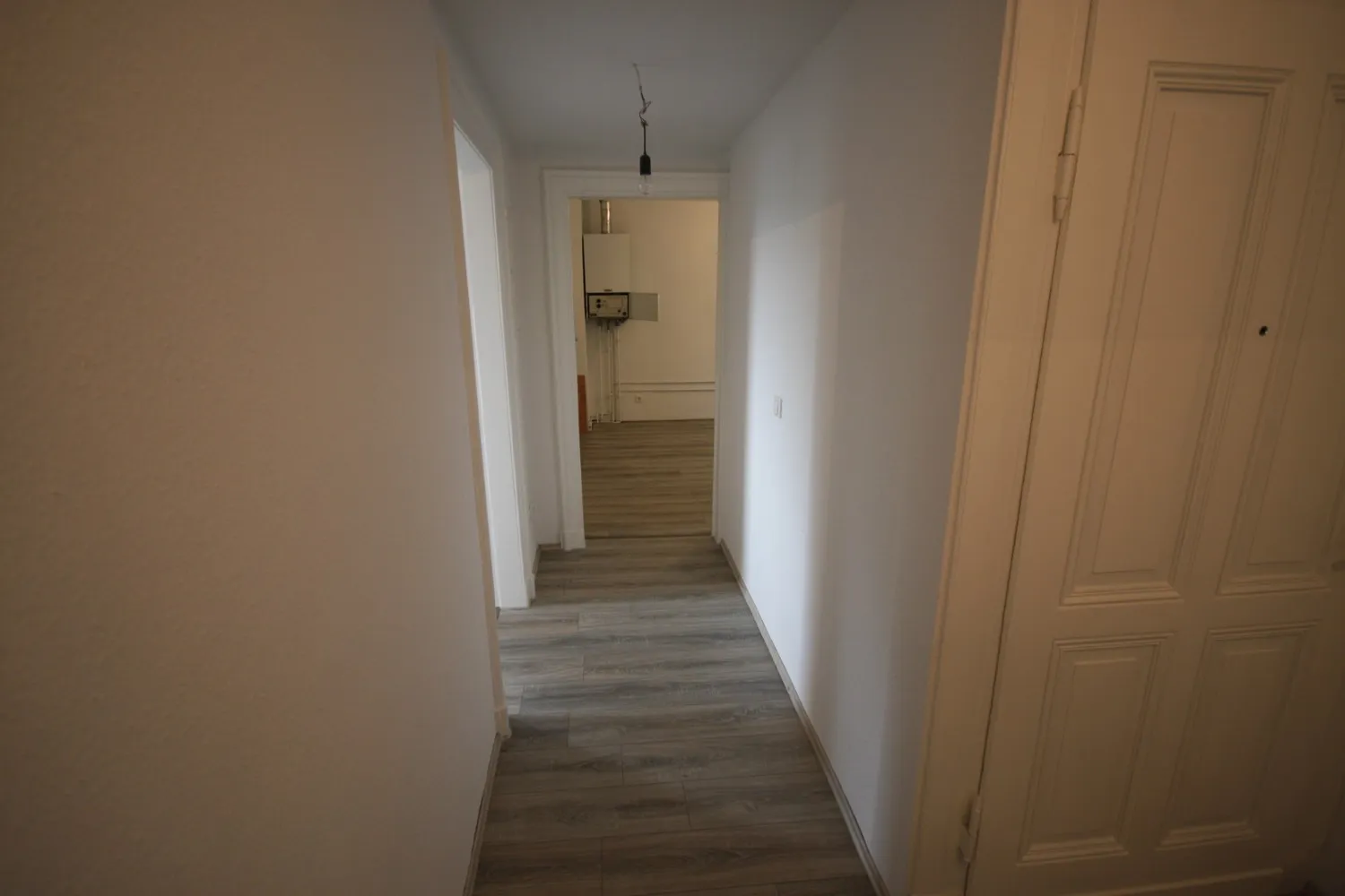 4 Zimmer Wohnung mit 96 m² in Wuppertal – Bild 2