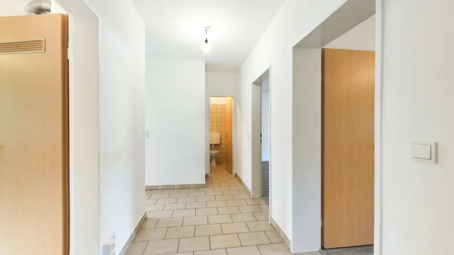 3 Zimmer Wohnung mit 72 m² in Köln – Bild 4