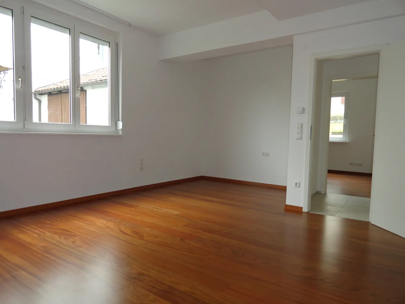 5 Zimmer Wohnung mit 135 m² in Stuttgart – Bild 3