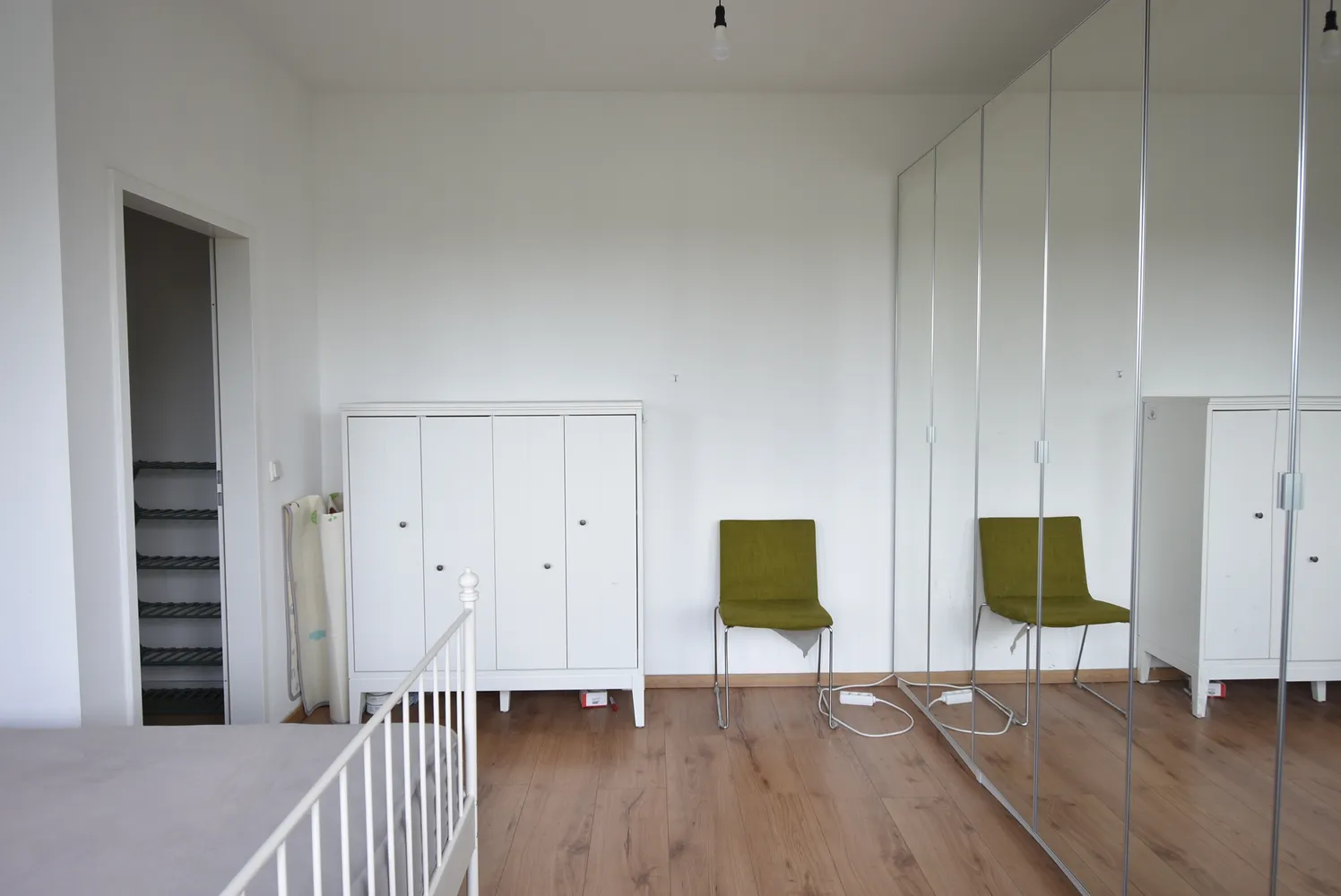 3 Zimmer Wohnung mit 90 m² in Düsseldorf – Bild 4
