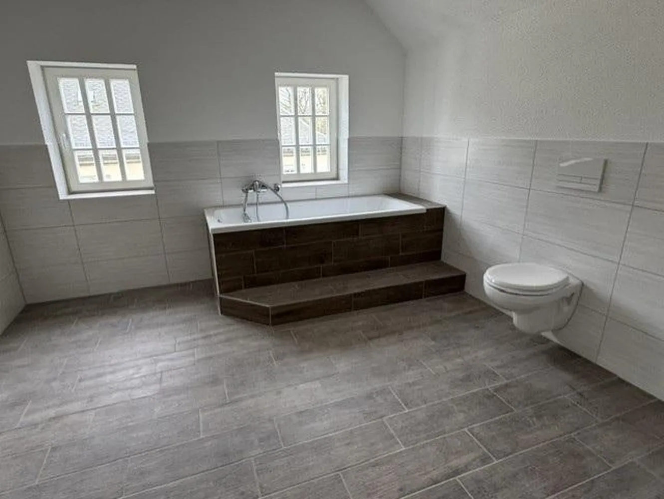 5 Zimmer Wohnung mit 150 m² in Chemnitz – Bild 9