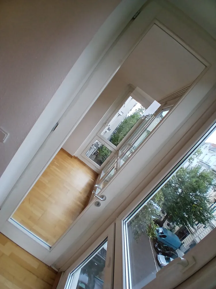 2 Zimmer Wohnung mit 87 m² in Berlin – Bild 4