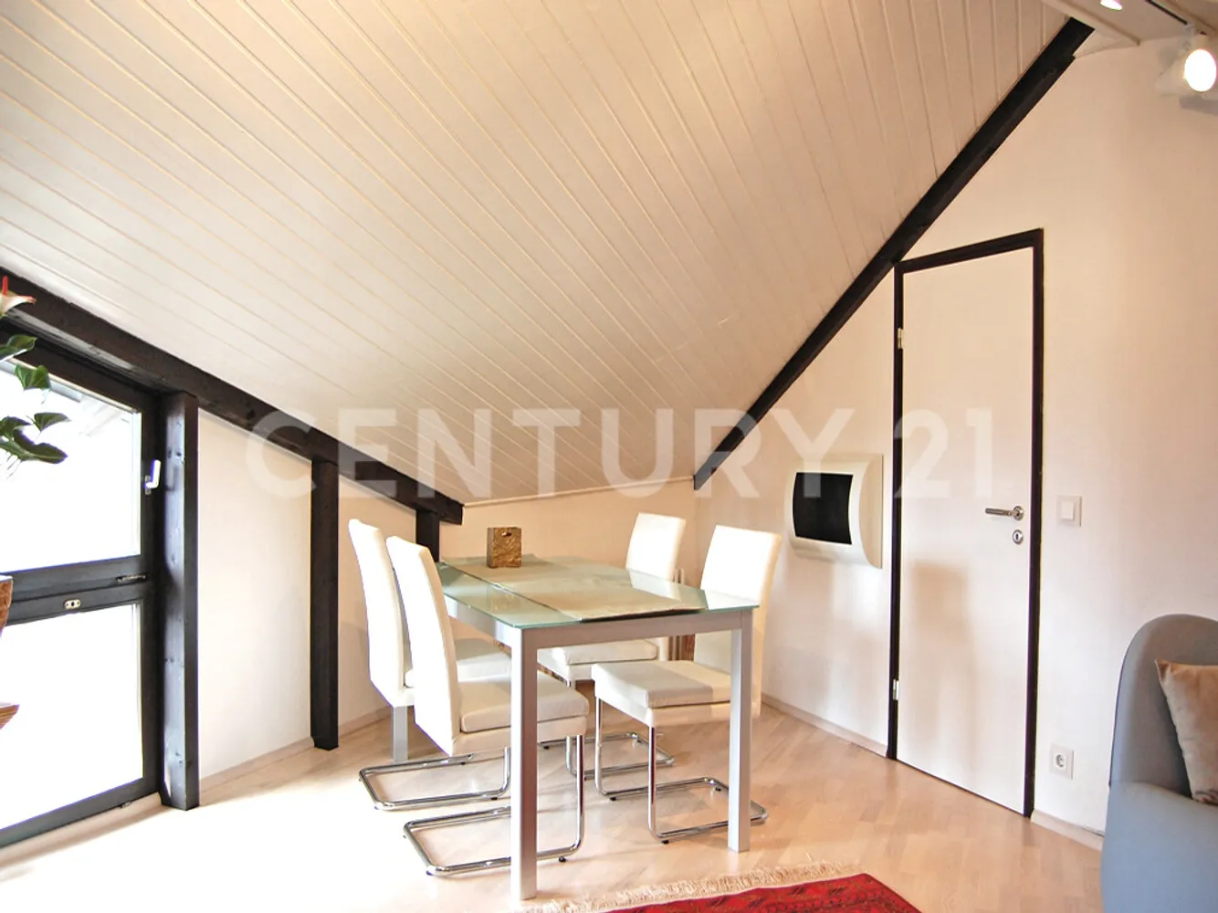 2 Zimmer Wohnung mit 94 m² in Mörfelden-Walldorf – Bild 3