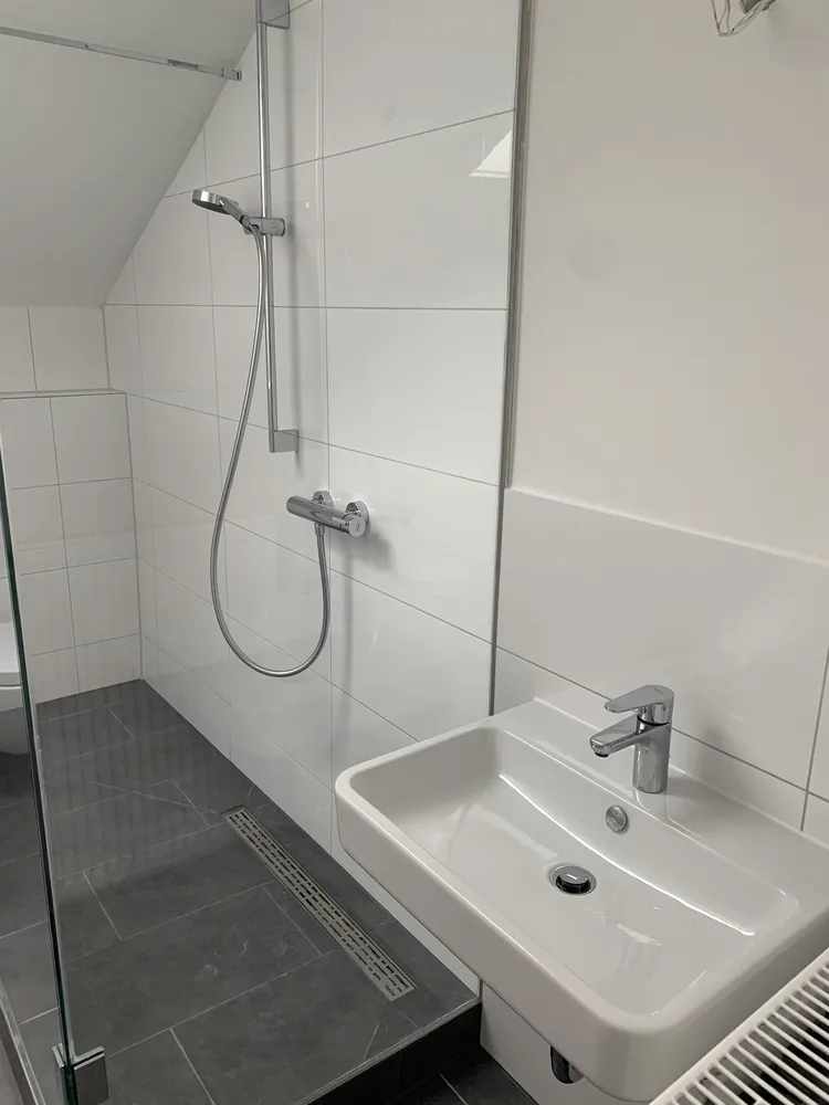 4 Zimmer Wohnung mit 93 m² in Frankfurt am Main – Bild 6
