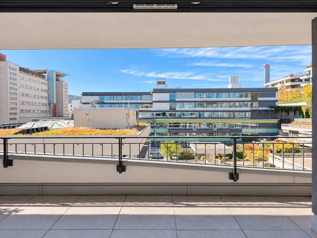 5 Zimmer Wohnung mit 122 m² in Stuttgart – Bild 1