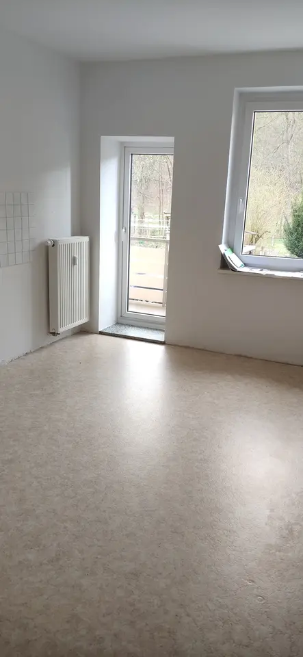 2 Zimmer Wohnung mit 59 m² in Werdau – Bild 4