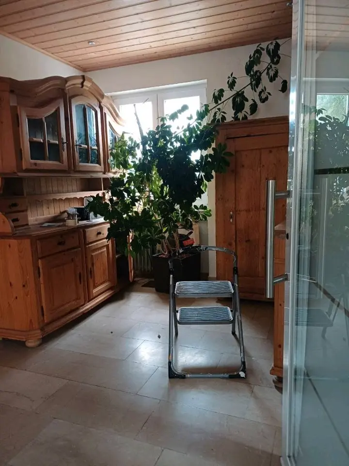 4 Zimmer Wohnung mit 140 m² in Straubing – Bild 1