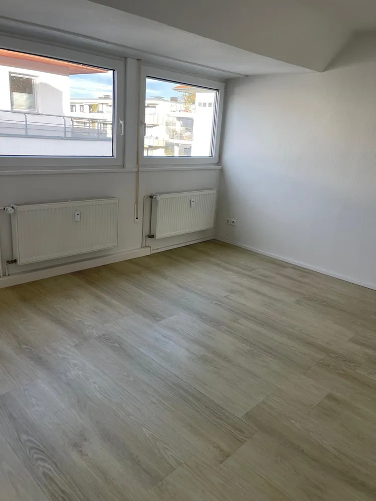 3 Zimmer Wohnung mit 60 m² in Böblingen – Bild 2