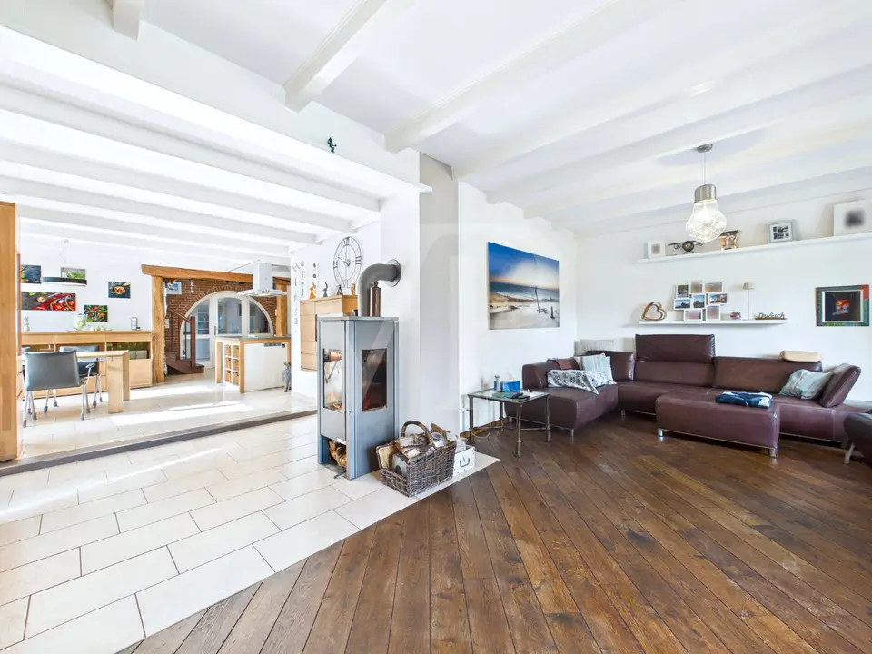 7 Zimmer Haus mit 223 m² in Leer – Bild 2
