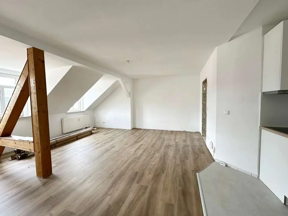 5 Zimmer Wohnung mit 142 m² in Chemnitz – Bild 5