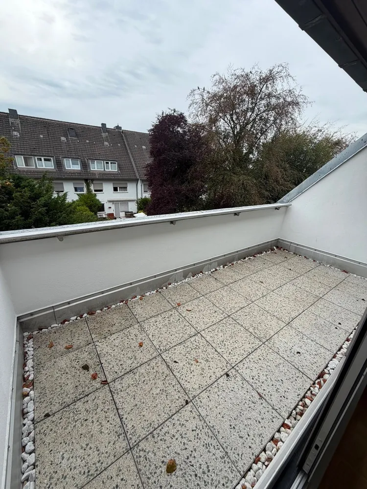 3 Zimmer Wohnung mit 82 m² in Köln – Bild 3