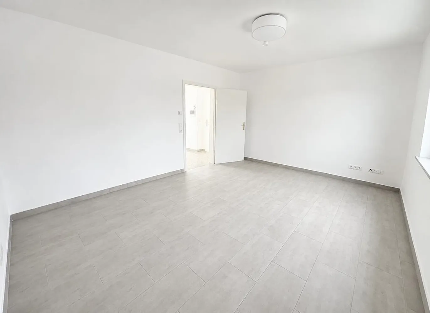 2 Zimmer Wohnung mit 65 m² in Karlsruhe – Bild 11
