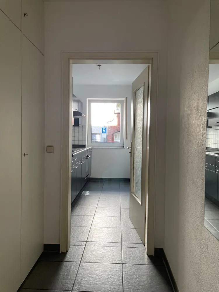 2 Zimmer Wohnung mit 64 m² in Köln – Bild 5