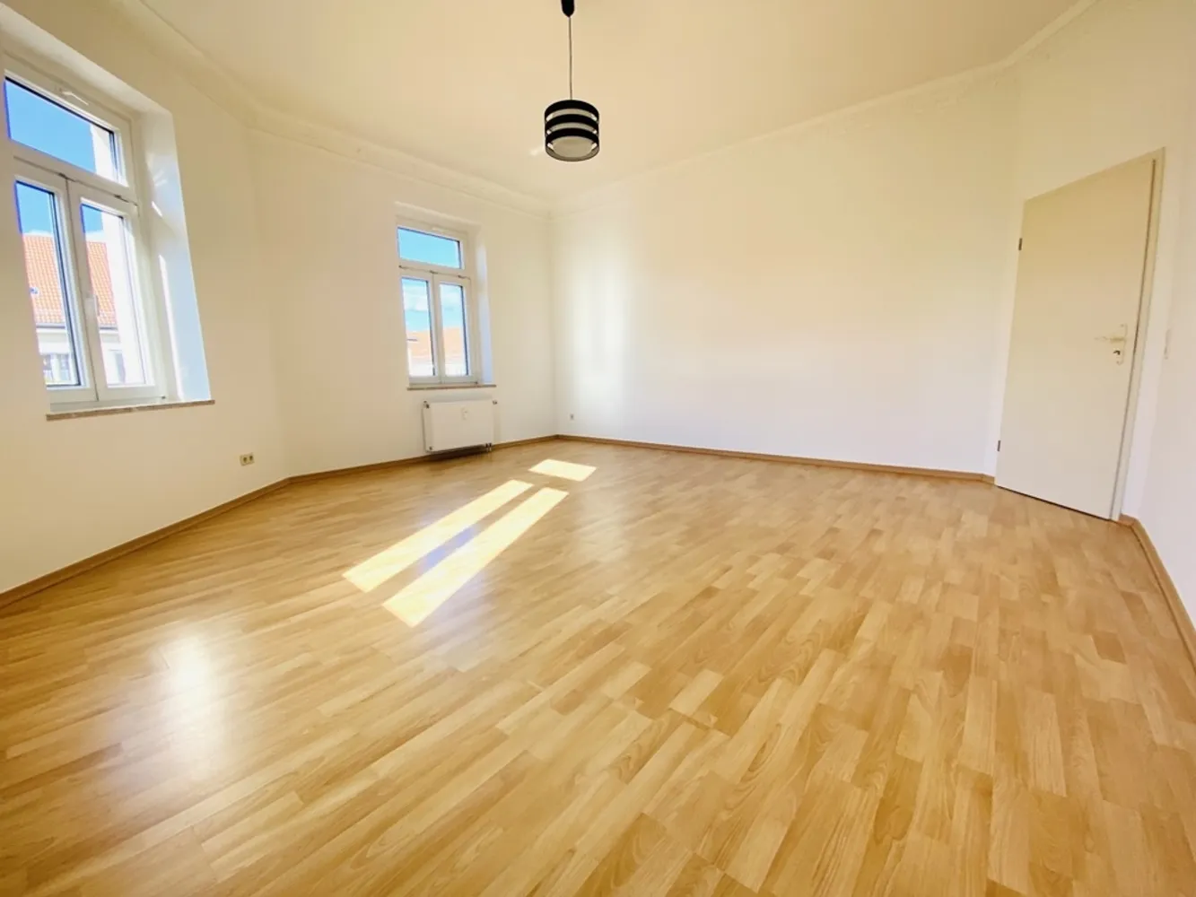 2 Zimmer Wohnung mit 75 m² in Leipzig – Bild 2
