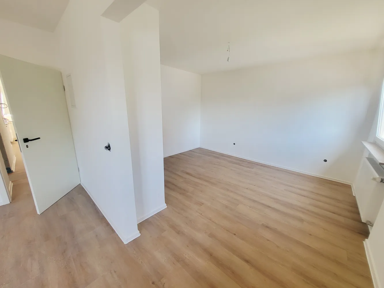 5 Zimmer Wohnung mit 122 m² in Zweibrücken – Bild 2