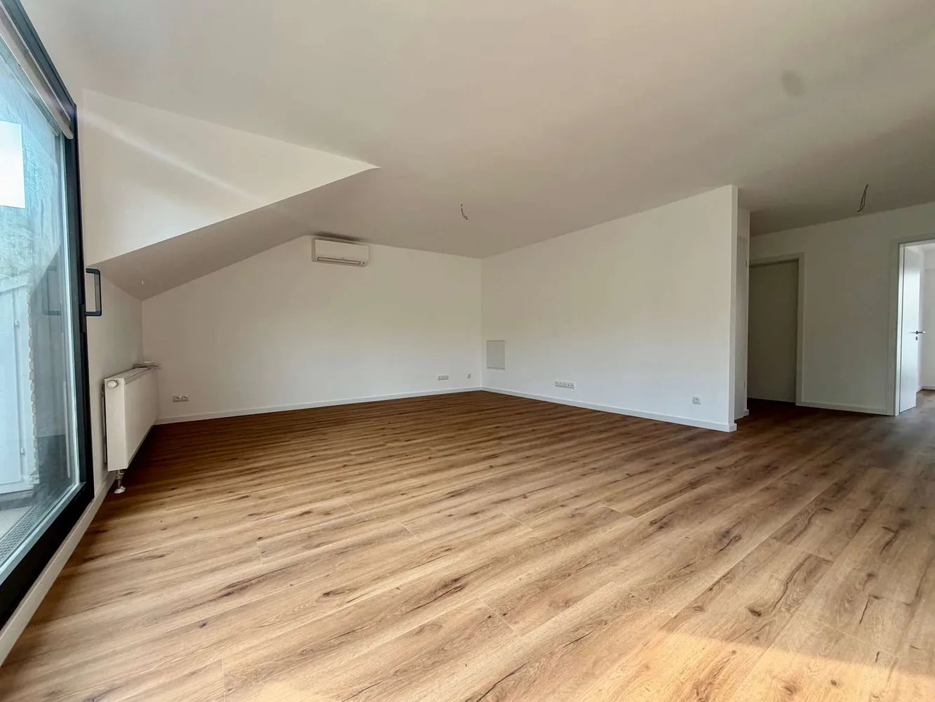 4 room apartment with 95 m² in Cologne – Photo 9