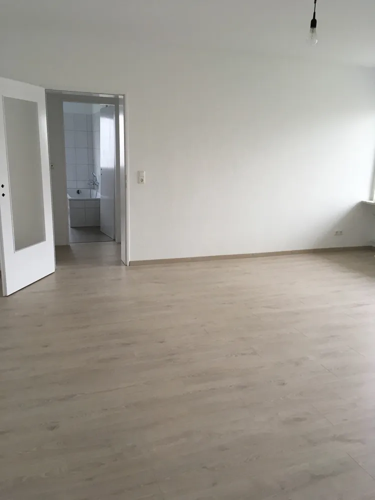 3 Zimmer Wohnung mit 75 m² in Wiesbaden – Bild 3