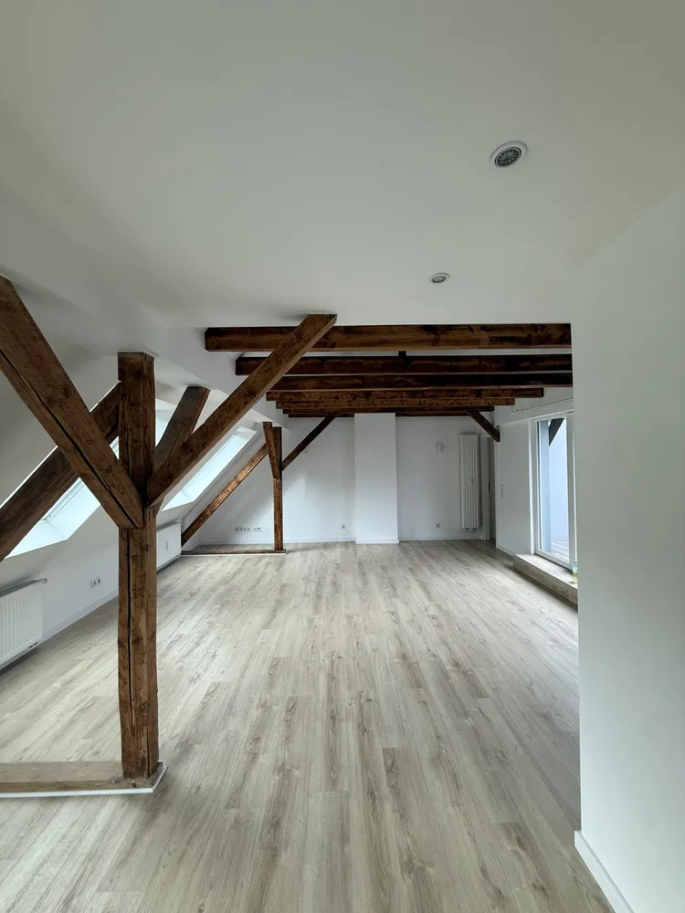 2 Zimmer Wohnung mit 78 m² in Düsseldorf – Bild 3