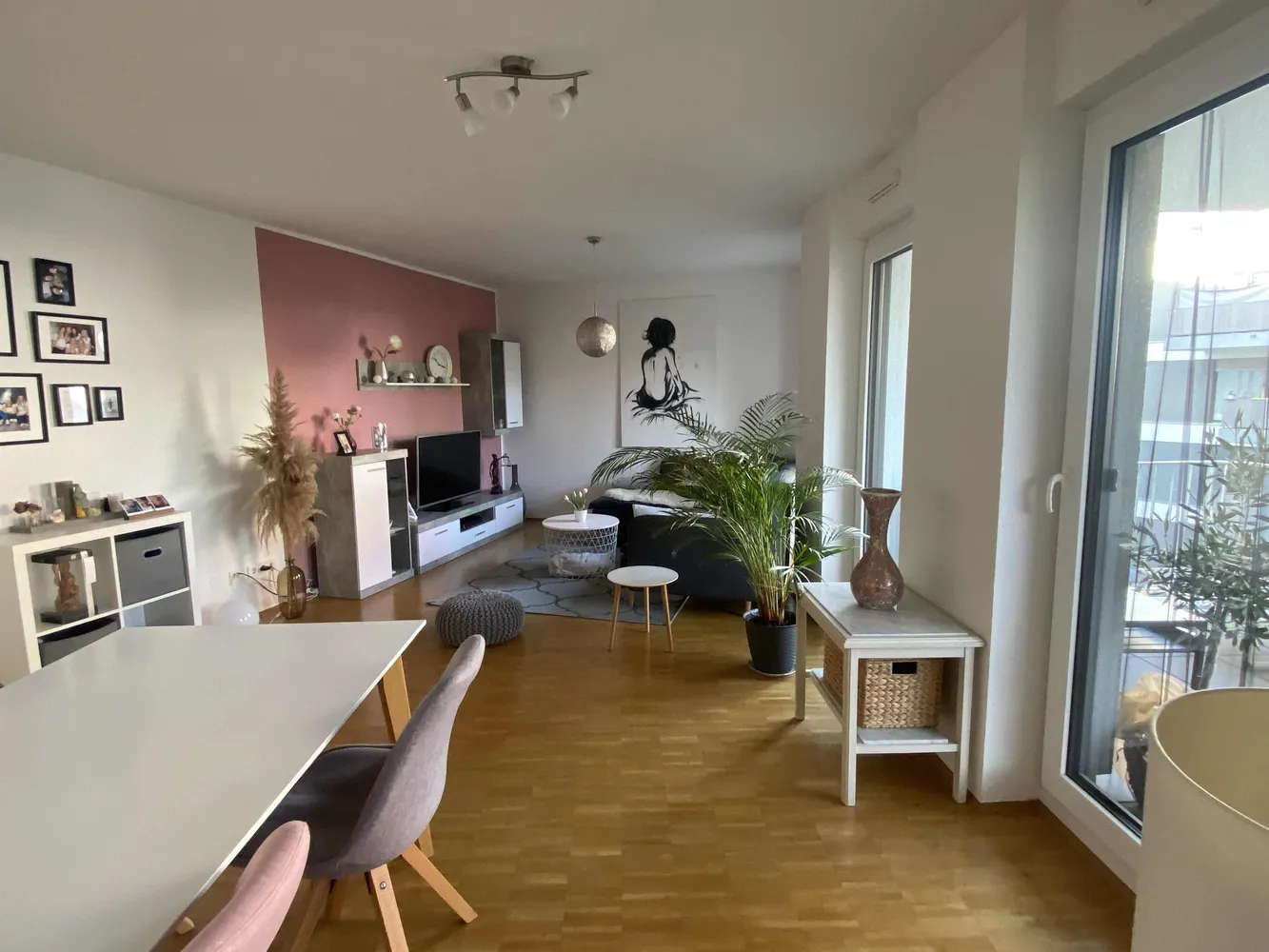 2 Zimmer Wohnung mit 73 m² in Aachen – Bild 1